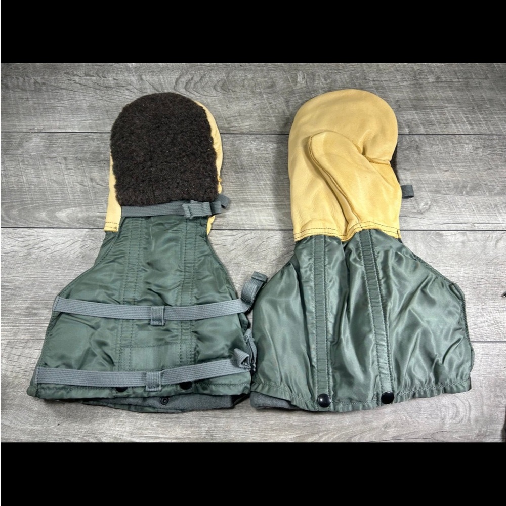 New Vintage 80’s Flying Leather Wool Lined Adult Gloves Mitten Winter Snow Large